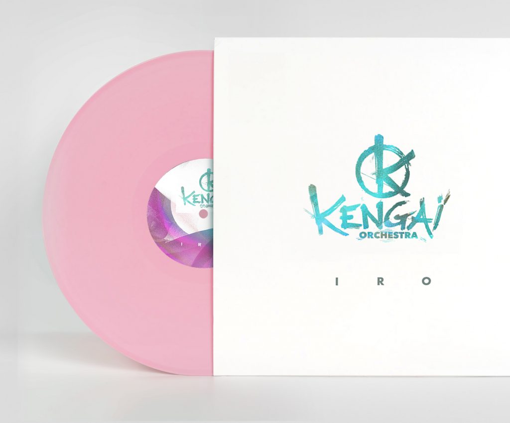 Photomontage de la pochette de vinyle de Kengai, avec un design graphique captivant qui illustre l'univers musical du groupe, alliant esthétique moderne et influences visuelles en harmonie avec le style sonore de l'album.